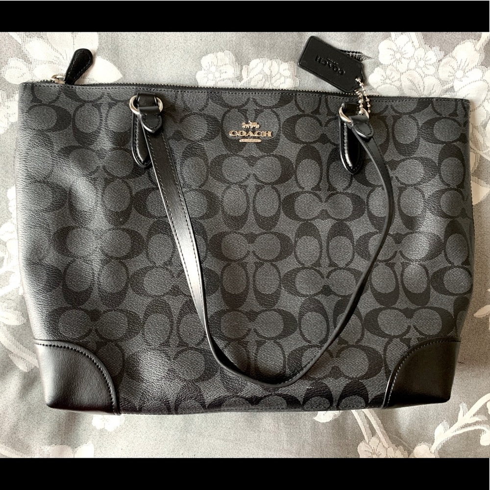 Authentic coach purse